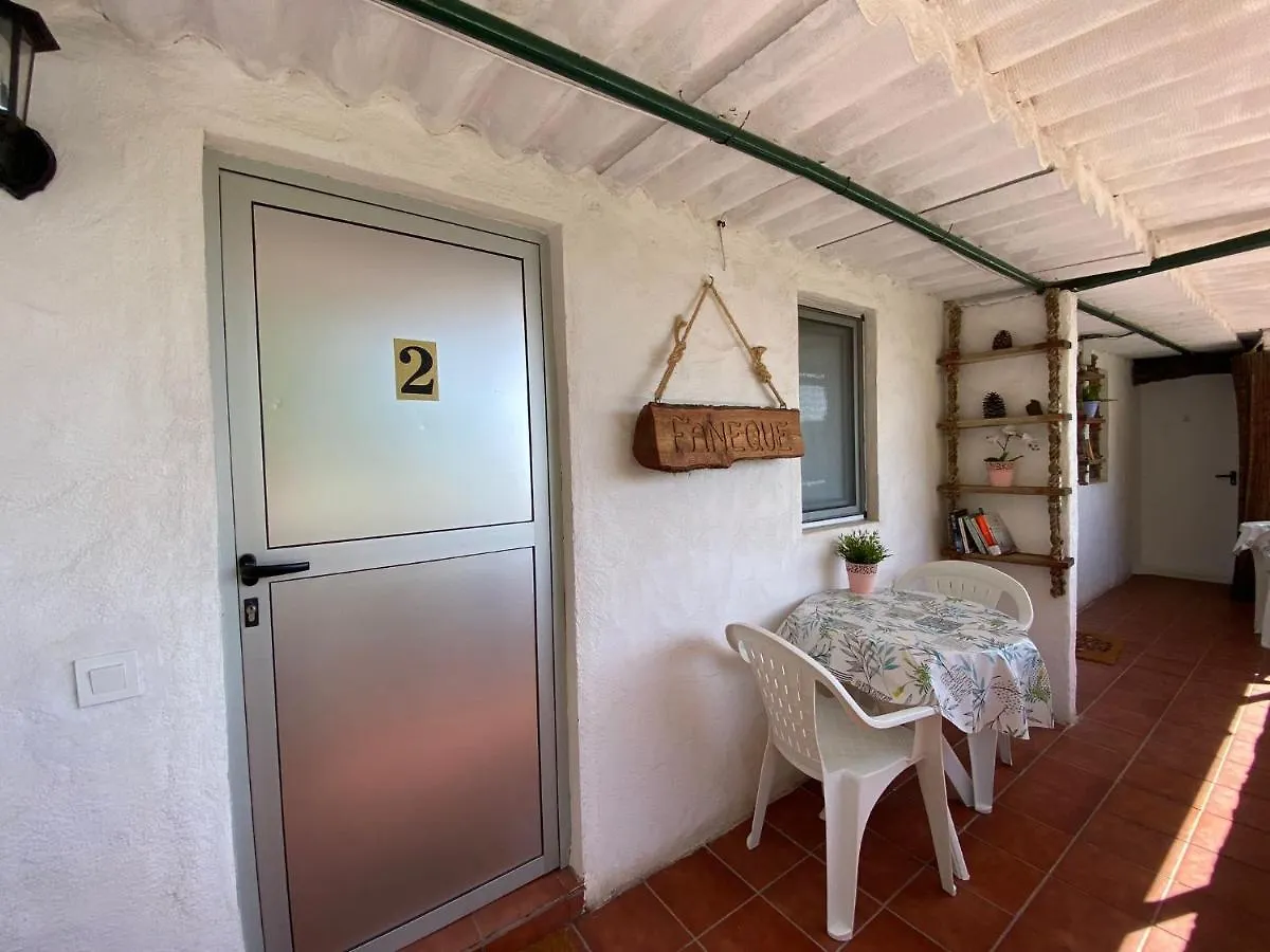 B&B And Apartments El Charco Azul El Risco Bed & Breakfast