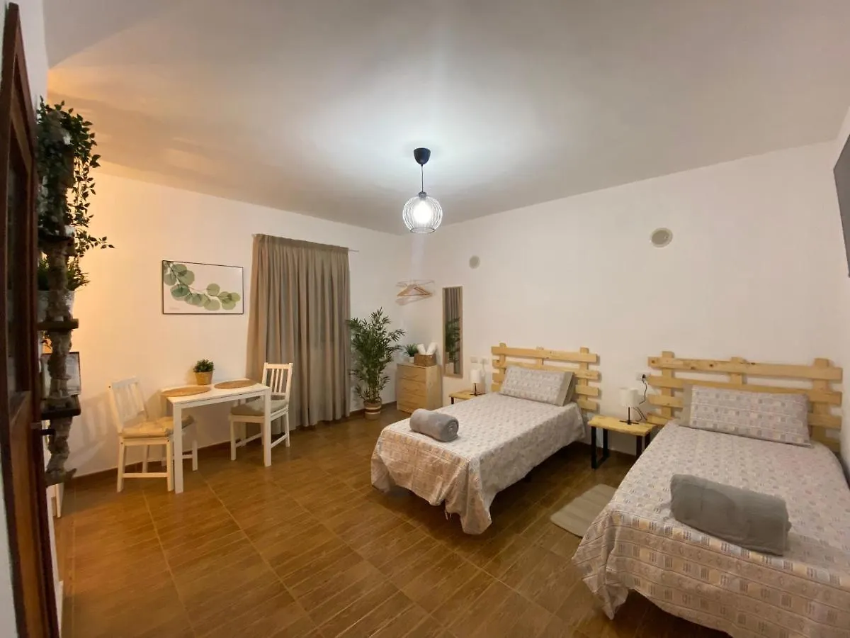B&B And Apartments El Charco Azul El Risco Ισπανία