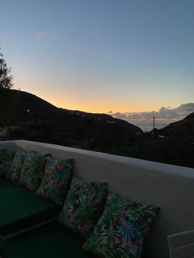 Bed and Breakfast B&B And Apartments El Charco Azul El Risco